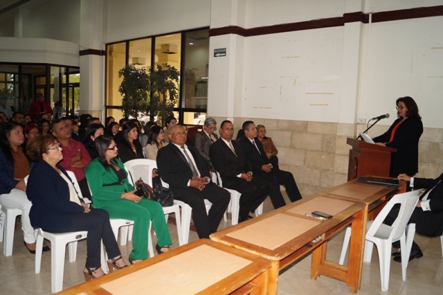 Magistrada Juana Mndez jurament a 94 nuevos abogados y notarios pblicos.